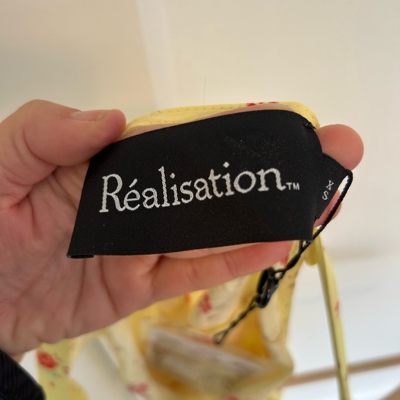 NWT Réalisation Par The Allegra in Verona, Butter Yellow Silk Slip Dress, XS - Picture 5 of 11